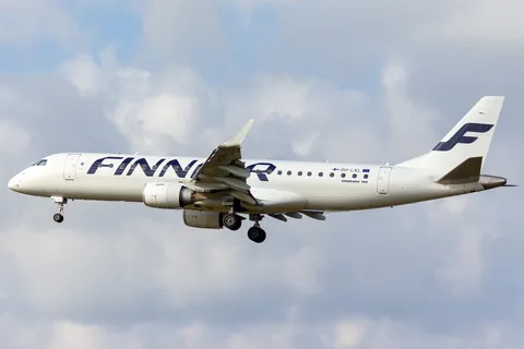 OH-LKL · Embraer E190LR · ESGG