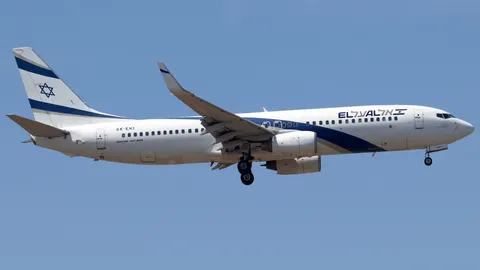 4X-EKI · Boeing 737-958(ER) · LTFM