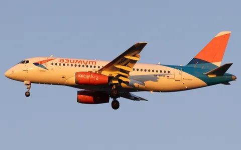 RA-89136 · Sukhoi SSJ-100-95B · LTFM