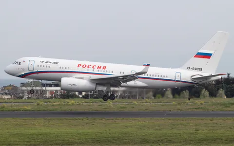 RA-64059 · Tupolev Tu-204-200 · LTBA