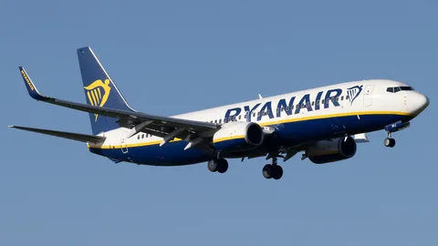 9H-QCJ · Boeing 737-8AS · EGKK