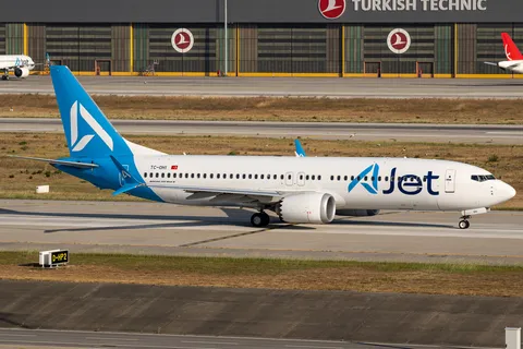 TC-OHI · Boeing 737 MAX 8 · LTFJ