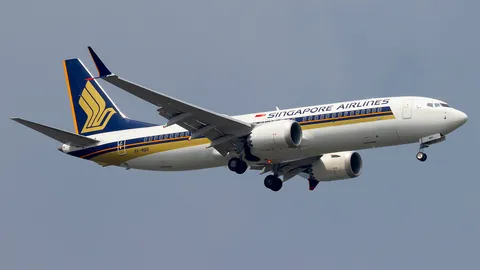 9V-MBR · Boeing 737 MAX 8 · VVTS