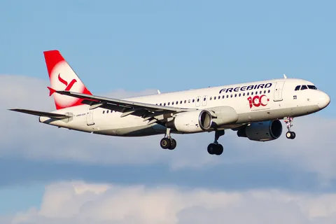 TC-FHF · Airbus A320-214 · LTAI