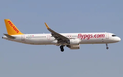TC-RDZ · Airbus A321-251NX · LTFJ