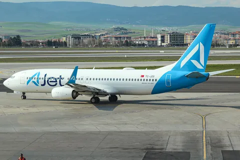 TC-JZO · Boeing 737-8JP · LTAC
