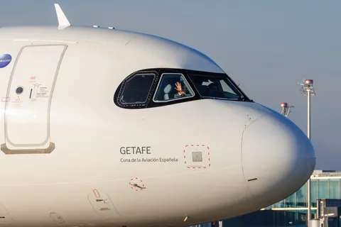 EC-MXY · Airbus A320-251N · LSZH