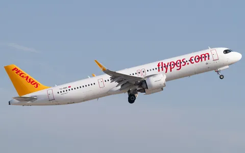 TC-RBS · Airbus A321-251NX · LTFJ
