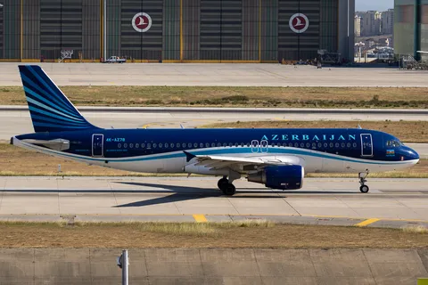 4K-AZ78 · Airbus A320-214 · LTFJ