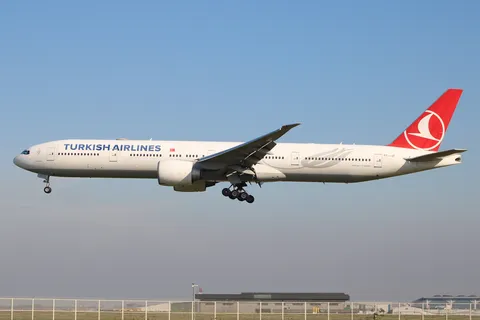TC-JJZ · Boeing 777-3F2(ER) · LTFM