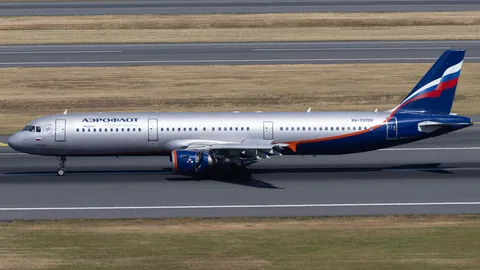 RA-73706 · Airbus A321-211 · LTFM
