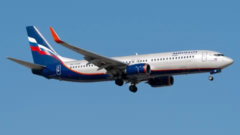 RA-73128 · Boeing 737-8LJ · LTAI