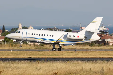 TC-SKY · Dassault Aviation Falcon 2000LXS · LTBA