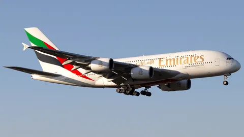 A6-EEY · Airbus A380-861 · EGLL