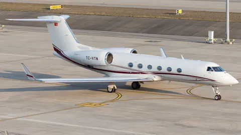 TC-VTN · Gulfstream G450 · LTFJ