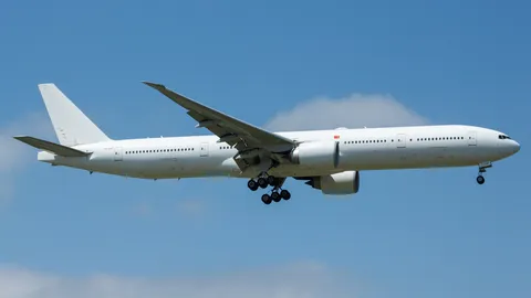 TC-LKF · Boeing 777-31H(ER) · LTFM