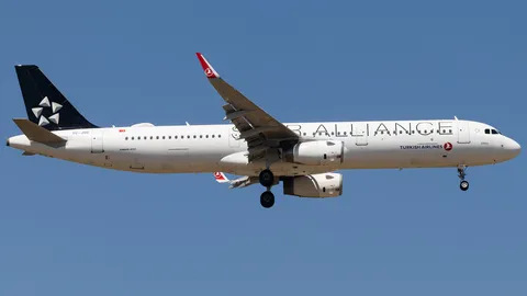 TC-JSG · Airbus A321-231 · LTFM