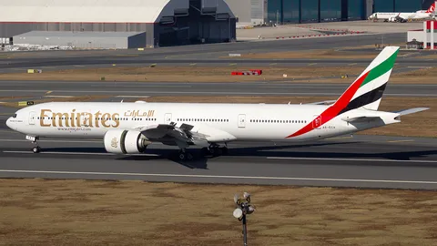 A6-ECA · Boeing 777-36N(ER) · LTFM