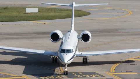 TC-NKA · Gulfstream G450 · LTFJ