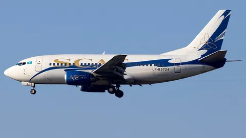 UP-B3724 · Boeing 737-524 · LTFM