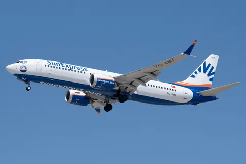 TC-SMZ · Boeing 737 MAX 8 · LTAI