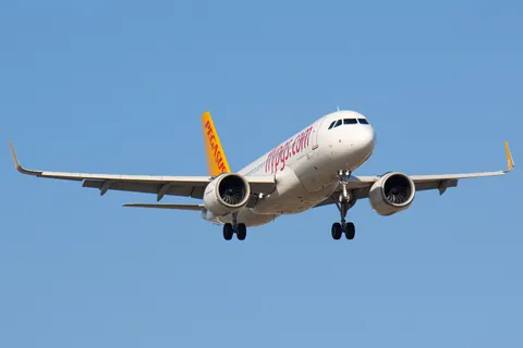 TC-NBU · Airbus A320-251N · LTFJ