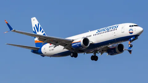 TC-SMJ · Boeing 737 MAX 8 · LTAI